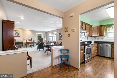 710 Chickory Dr, Mount Laurel, NJ 08054 photo 6