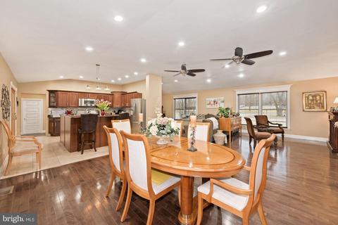 35 Conrow Rd, Delran, NJ 08075 photo 9