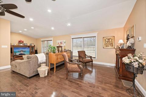 35 Conrow Rd, Delran, NJ 08075 photo 6
