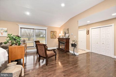 35 Conrow Rd, Delran, NJ 08075 photo 7