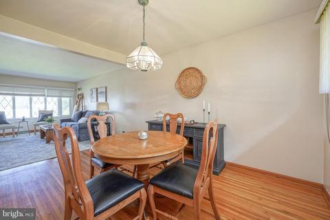 32 Lehigh Dr, Delran, NJ 08075 photo 9