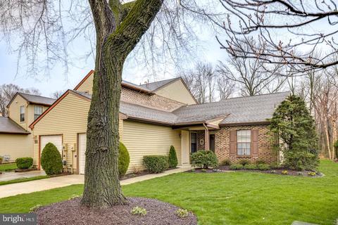 29 E Oleander Dr, Mount Laurel, NJ 08054 photo 2