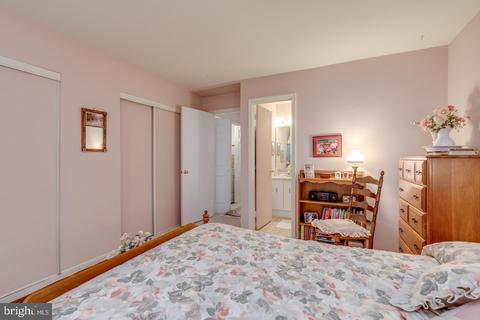 29 E Oleander Dr, Mount Laurel, NJ 08054 photo 20