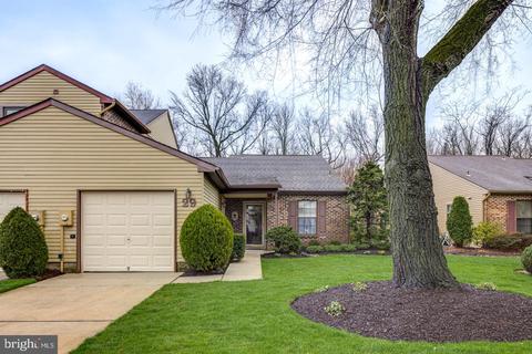 29 E Oleander Dr, Mount Laurel, NJ 08054 photo 1