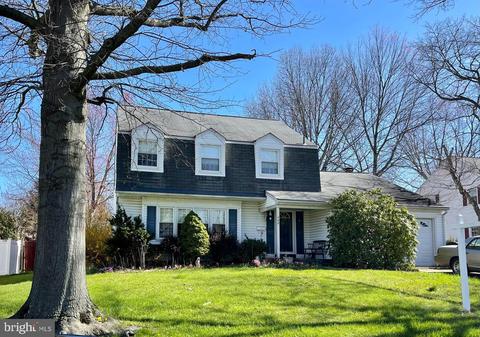 268 Burning Tree Rd, Delran, NJ 08075 photo 1