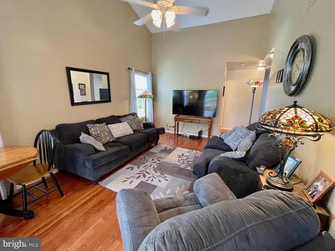 4 Foxglove Dr, Delran, NJ 08075 photo 11