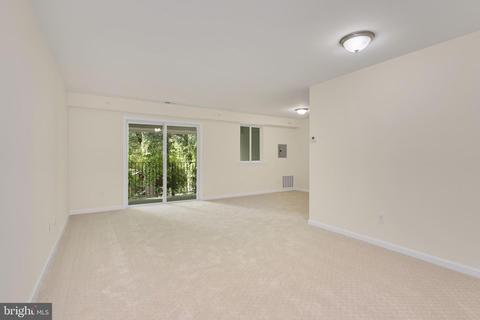 411 E8 Stiles Ave #E-8, Maple Shade, NJ 08052 photo 4