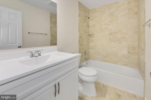 411 E8 Stiles Ave #E-8, Maple Shade, NJ 08052 photo 9