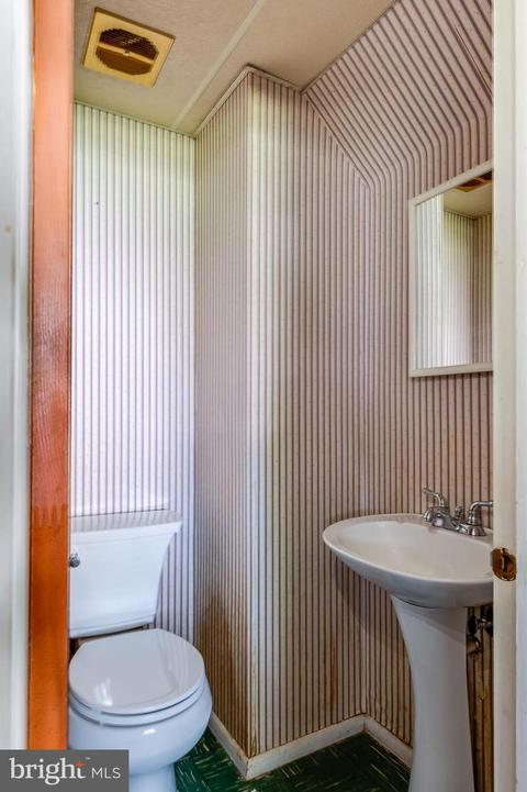 211 University Ave, Pemberton, NJ 08068 photo 14