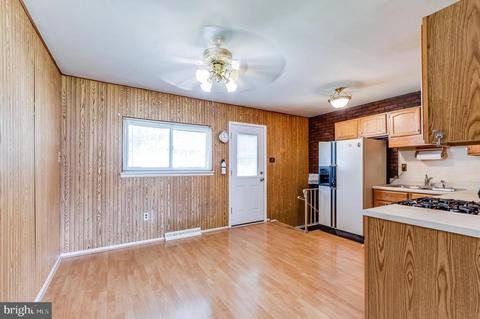 211 University Ave, Pemberton, NJ 08068 photo 6