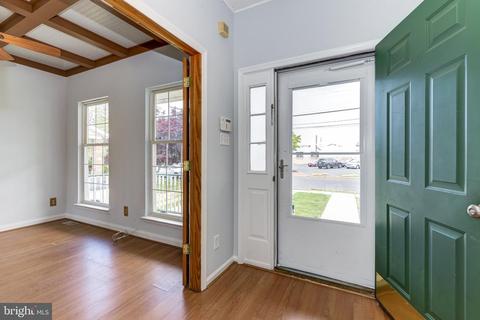 22 S Maple Ave, Maple Shade, NJ 08052 photo 3