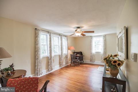 37 E 3rd St, Moorestown, NJ 08057 photo 10