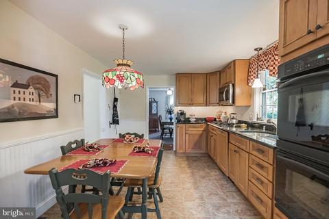 37 E 3rd St, Moorestown, NJ 08057 photo 12