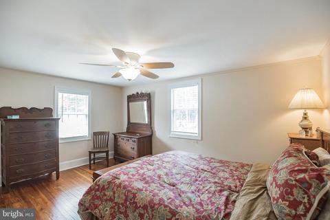 37 E 3rd St, Moorestown, NJ 08057 photo 18