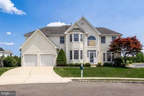 9 Pinehurst Ct, Westampton, NJ 08060