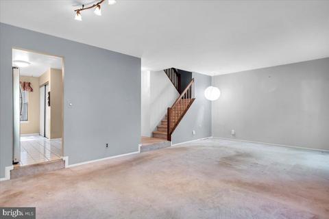 2 E Oleander Dr, Mount Laurel, NJ 08054 photo 10