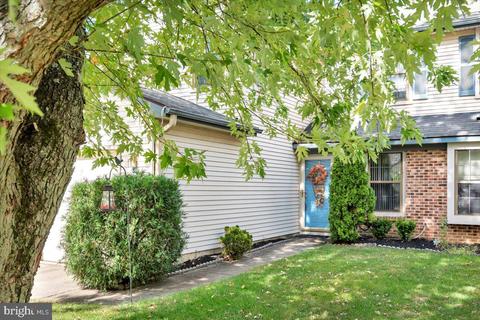 2 E Oleander Dr, Mount Laurel, NJ 08054 photo 3