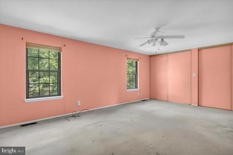 2 E Oleander Dr, Mount Laurel, NJ 08054 photo 17