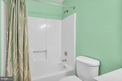 2 E Oleander Dr, Mount Laurel, NJ 08054 photo 15