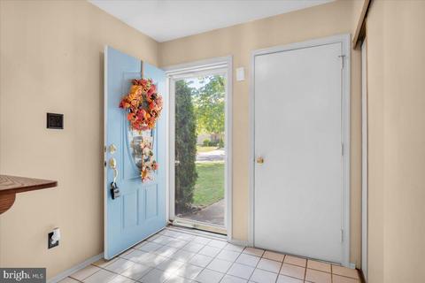2 E Oleander Dr, Mount Laurel, NJ 08054 photo 5