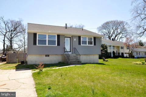 18 River Dr, Riverside, NJ 08075 photo 2