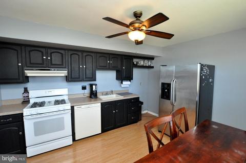 18 River Dr, Riverside, NJ 08075 photo 7