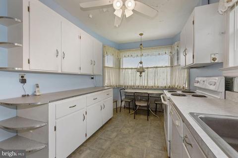 19 Georgetown Rd, Wrightstown, NJ 08562 photo 5
