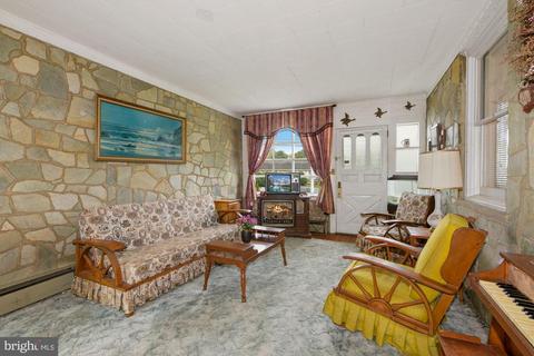 19 Georgetown Rd, Wrightstown, NJ 08562 photo 11