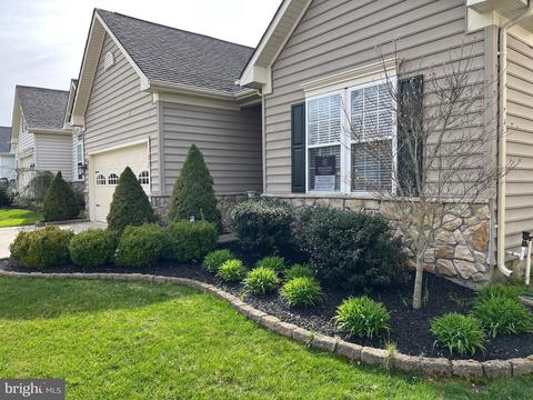 22 Hearthstone Blvd, Pemberton, NJ 08068