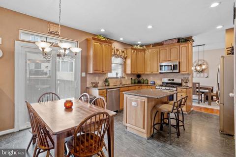 72 Stoneham Dr, Delran, NJ 08075 photo 16
