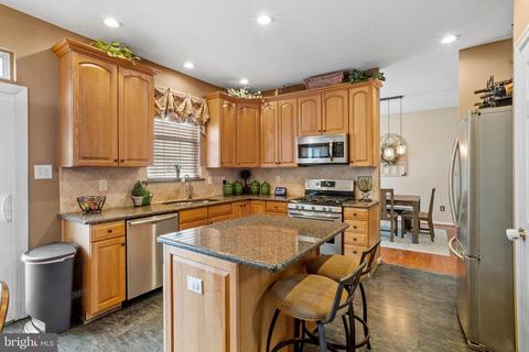 72 Stoneham Dr, Delran, NJ 08075 photo 14
