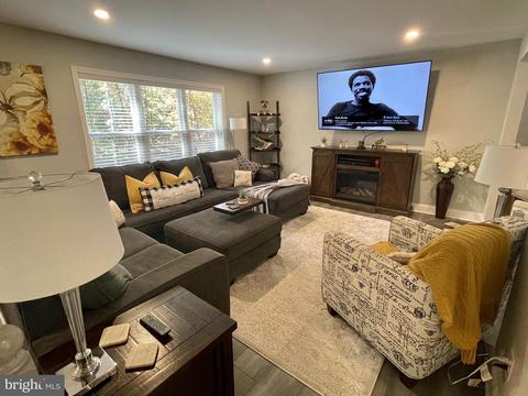 239 Oak Ln, Tabernacle, NJ 08088 photo 4