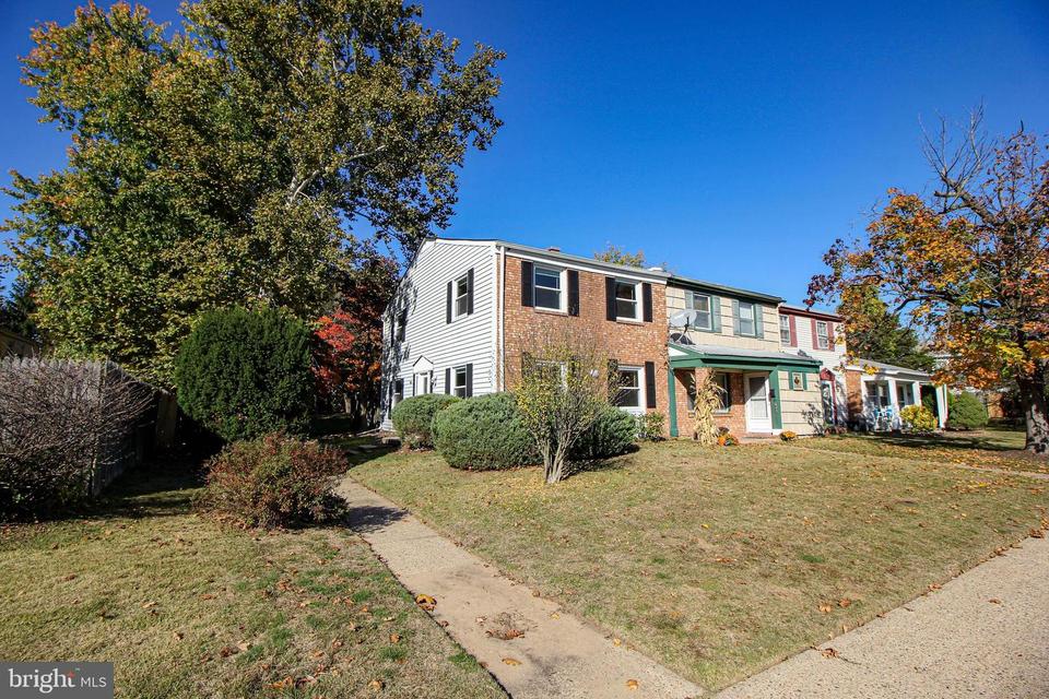 132 Rittenhouse Dr, Willingboro, NJ 08046 26 Photos MLS 