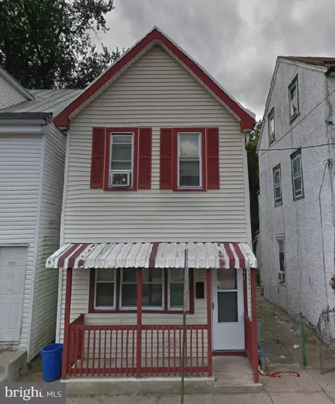 446 Saint Mary St, Burlington, NJ 08016