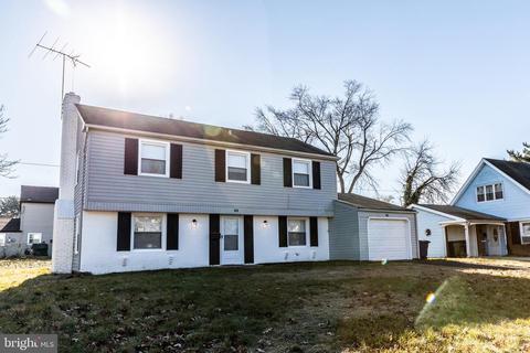 42 Perennial Ln, Willingboro, NJ 08046