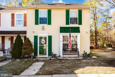 38 Dorchester Cir, Marlton, NJ 08053