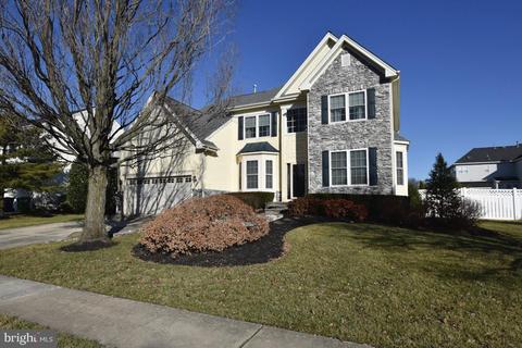 4 Saint Jean Way, Marlton, NJ 08053