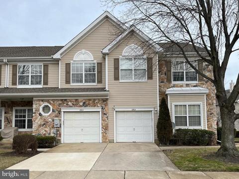 8903 Normandy Dr, Mount Laurel, NJ 08054 photo 1