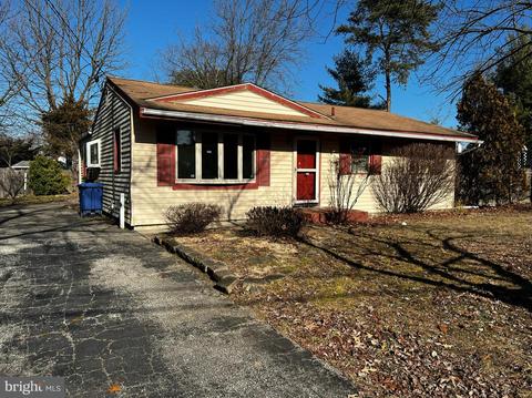 325 Maple Rd, Mount Laurel, NJ 08054 photo 1