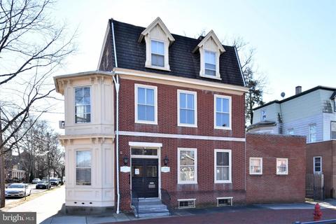 34 W Broad St, Burlington, NJ 08016