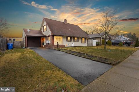 63 Balfour Ln, Willingboro, NJ 08046
