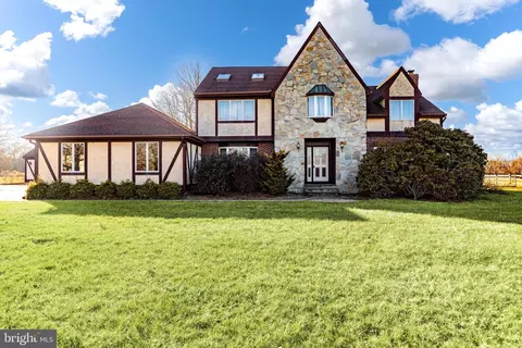74 Harker Rd, Chesterfield, NJ 08515
