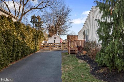 150 Thomas Ave, Maple Shade, NJ 08052 photo 3