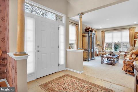 2 Compass Cir, Mount Laurel, NJ 08054 photo 5