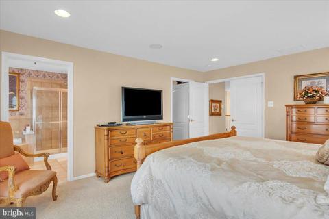 2 Compass Cir, Mount Laurel, NJ 08054 photo 18