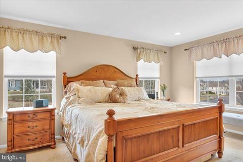 2 Compass Cir, Mount Laurel, NJ 08054 photo 17