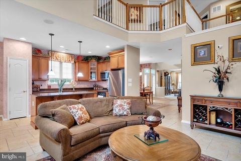2 Compass Cir, Mount Laurel, NJ 08054 photo 8