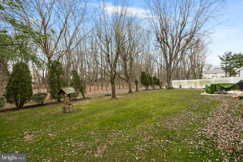 71 Michaelson Dr, Mount Laurel, NJ 08054 photo 5