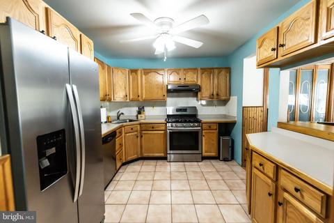 31 E Mill Rd, Maple Shade, NJ 08052 photo 21