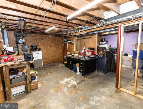 31 E Mill Rd, Maple Shade, NJ 08052 photo 36